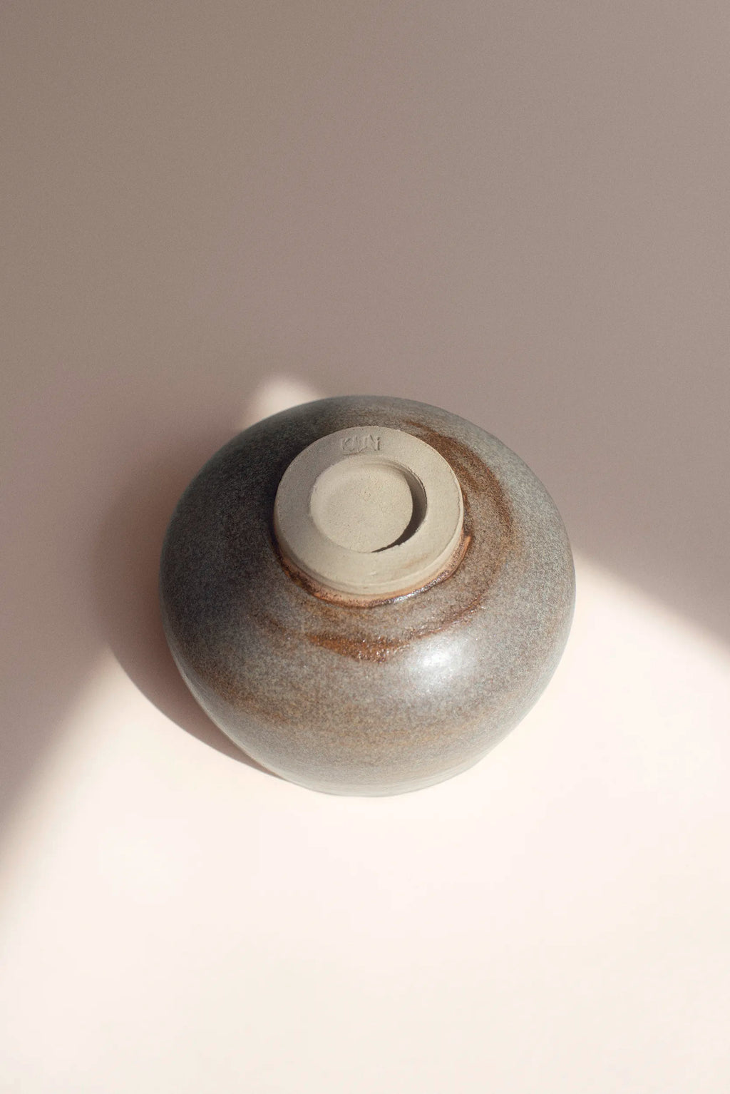 kleine tasse grau