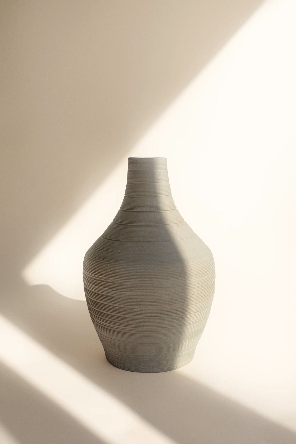 sand vase