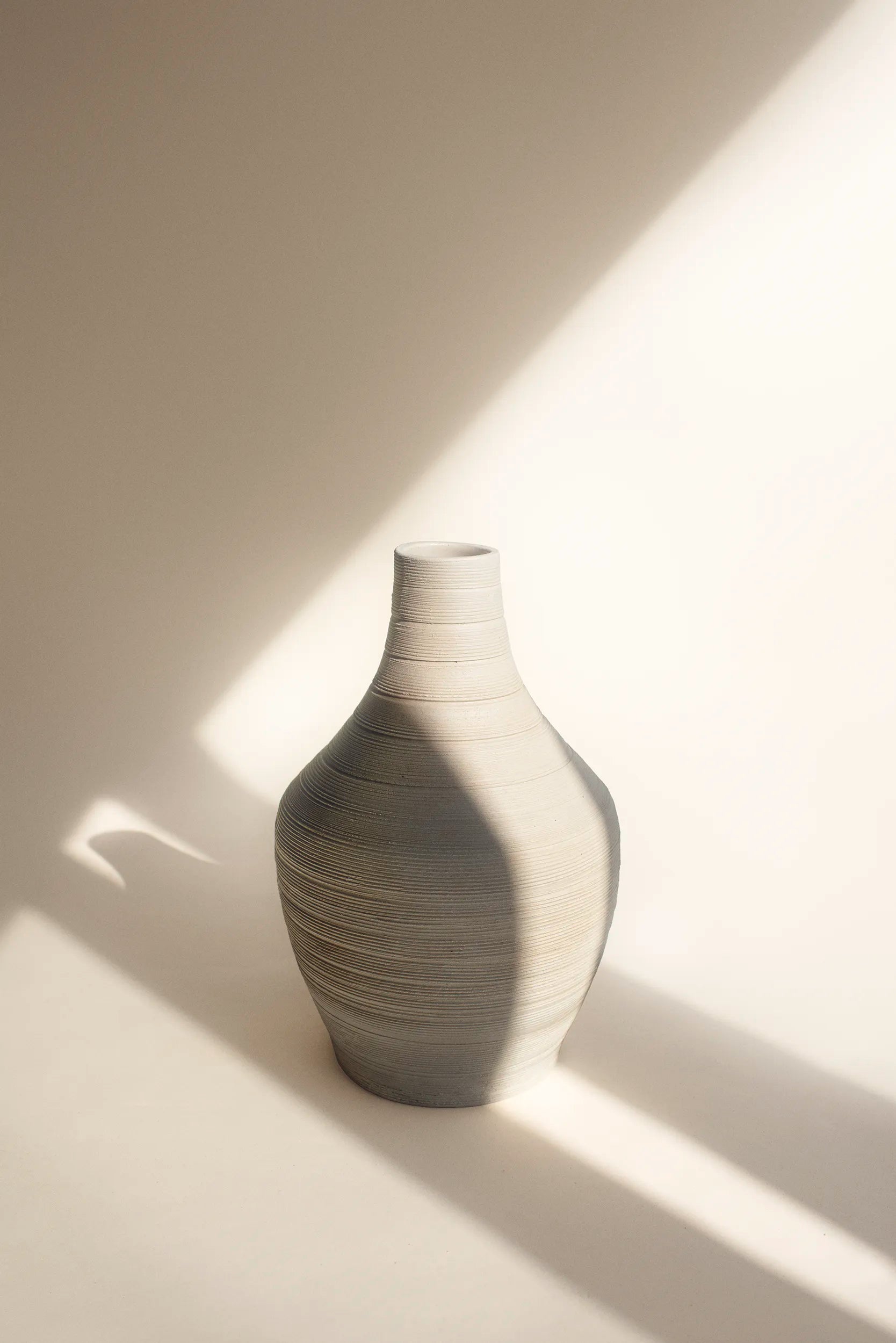 sand vase